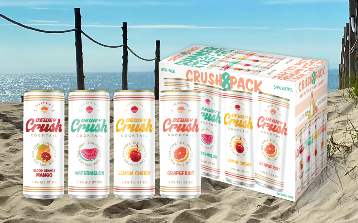 Dewey Crush canned cocktails: flavored RTDs on a beach